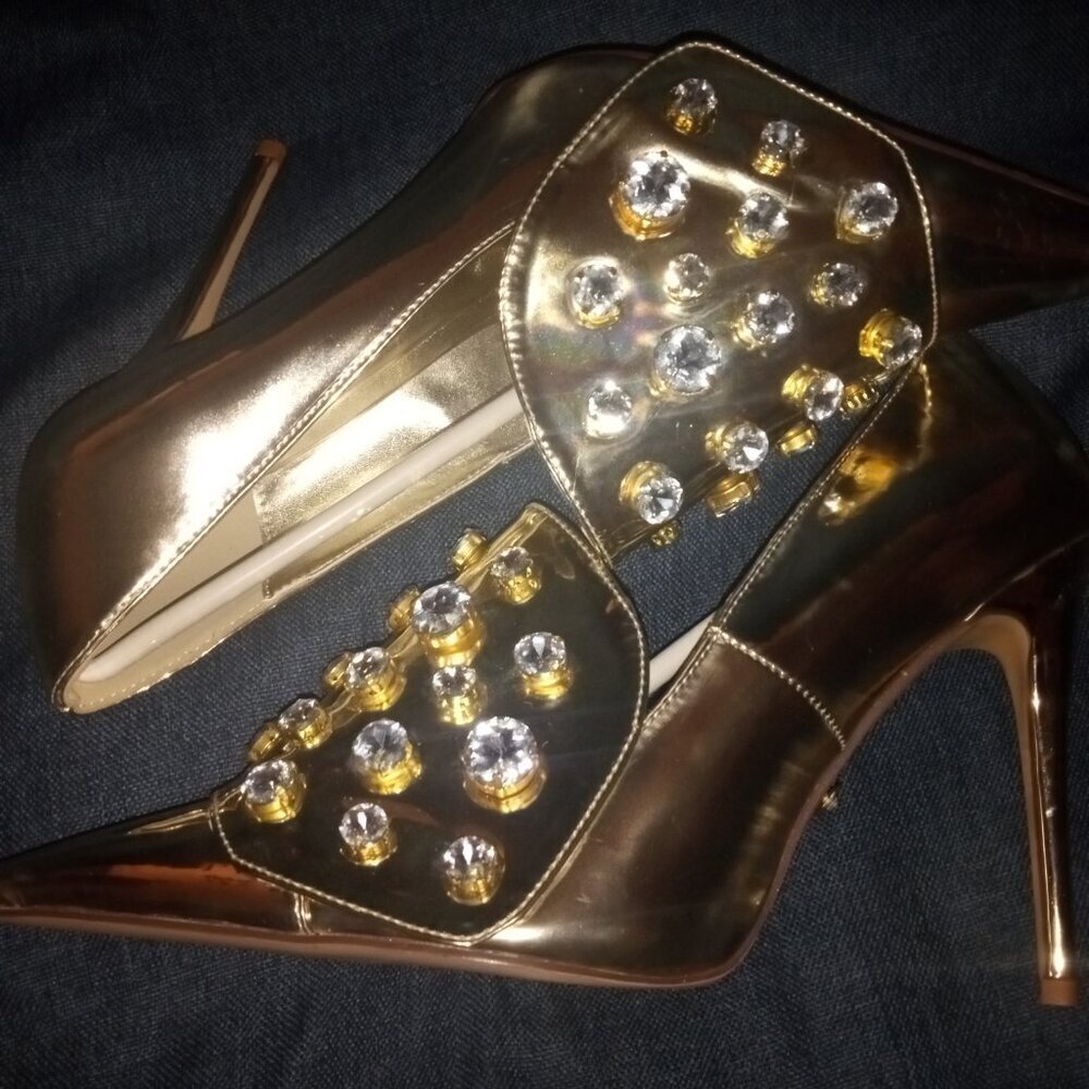 AZALEA WANG " A TOUCH OF CLASS " GOLD STILETTO PUMP(BRAND NEW !!!!!!!!!!!!!!!!!! - Picture 8 of 8